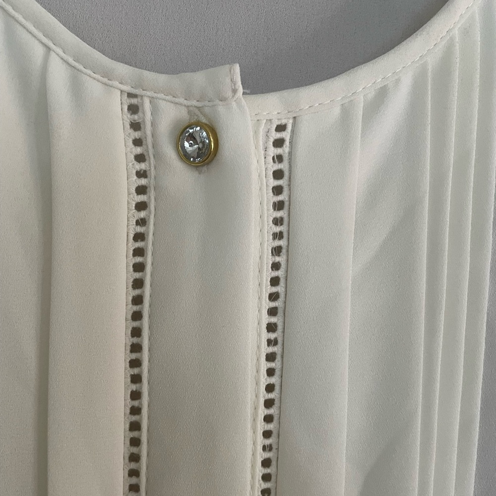 NWT Dana Buchman Ivory LS Blouse 10 - Picture 2 of 7